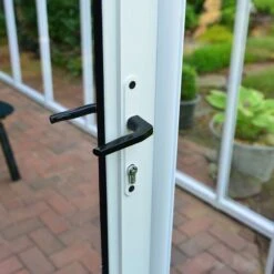 8' X 18' Palram Canopia Rion Clear Sun Room (2.57m X 5.70m) -Halls || Lifetime || Keter Sales 702141 8x18 palram rion clear sun room close up2 min 1