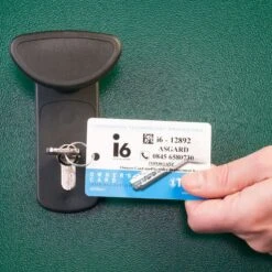 5'2 X 3'7 Asgard Flexistore 1511 Metal Shed (1.58m X 1.1m) -Halls || Lifetime || Keter Sales asgfs1511 5x4 asgard flexistore 1511 metal storage close up10 min 1