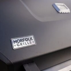 Norfolk Grills Atlas 400 Burner Gas BBQ Grill -Halls || Lifetime || Keter Sales atlas400 sbc feature2 min