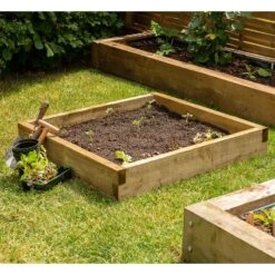 Forest Caledonian Small Raised Bed 3' X 3' (0.9m X 0.9m) -Halls || Lifetime || Keter Sales calrb9090 caledonian compact raised bed 90x90cm insitu3 min